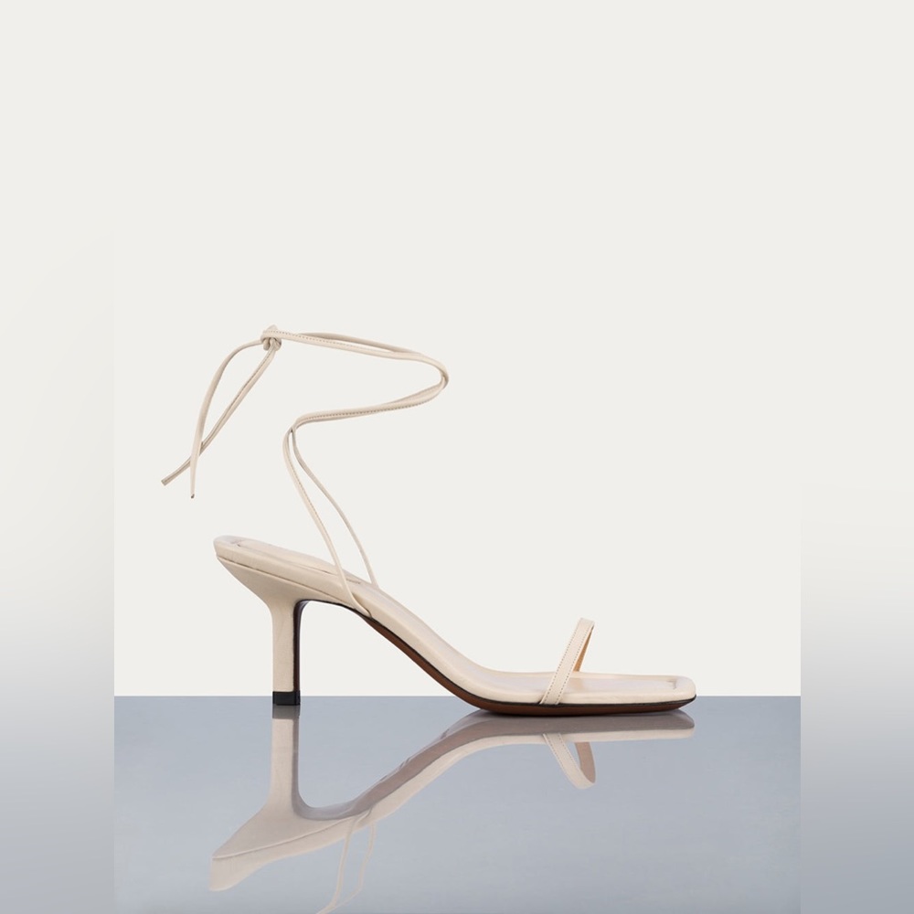 NWT - FRAME Le Ozzie Sandal